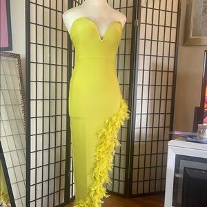 Fashion Nova Strapless Yellow Feather-Trim Midi Dress